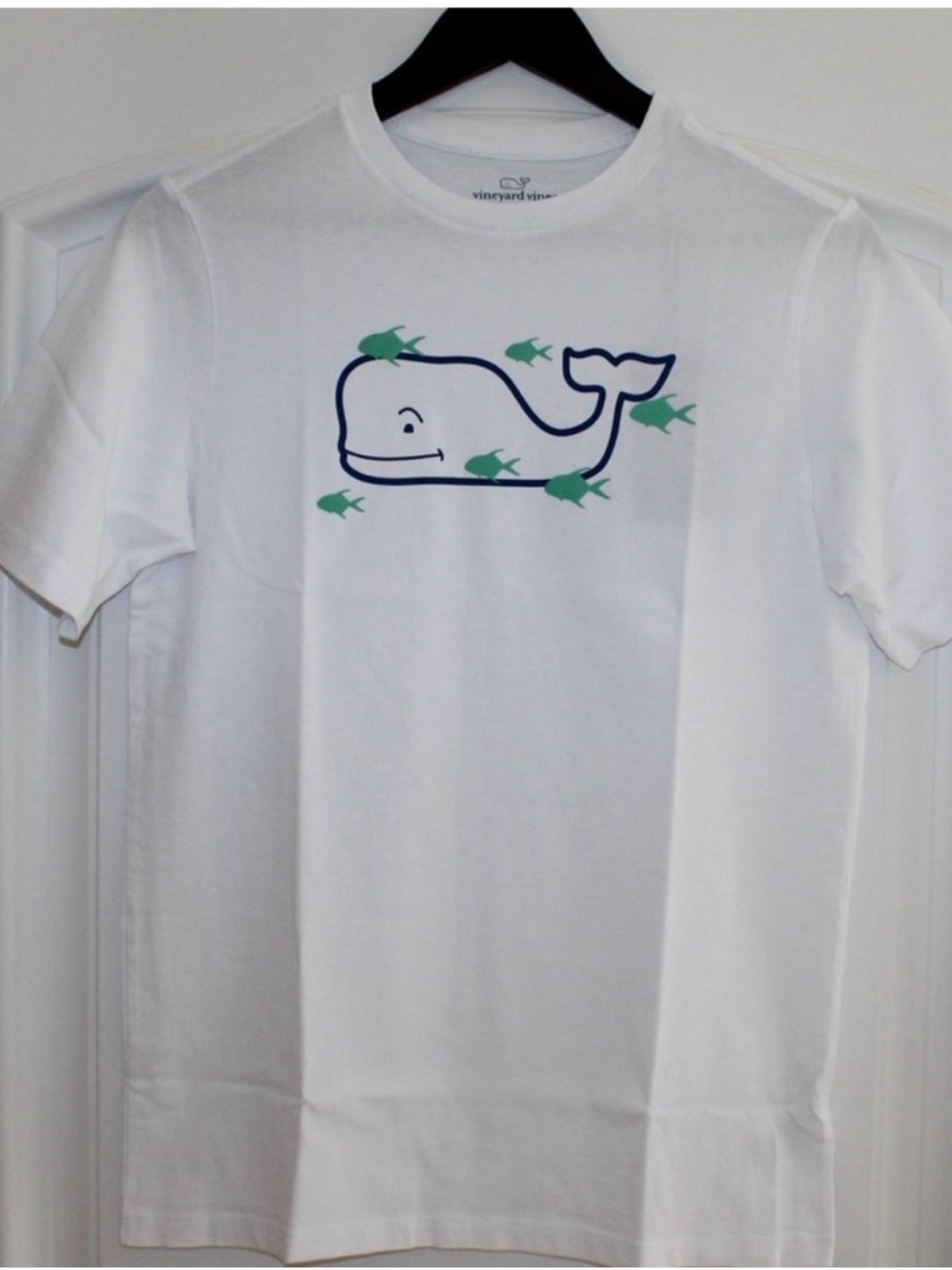 Vineyard Vines fish T-shirt (boys M/12-14) (NWT)